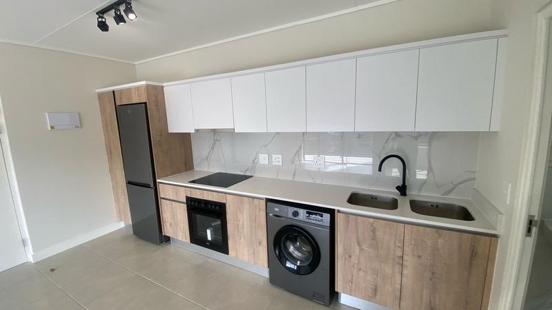 To Let 1 Bedroom Property for Rent in Richwood Western Cape